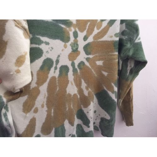 Pull Col V "Tie And Dye"