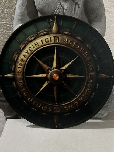 Décoration murale en métal bouclier viking celtique 20 cm 2D