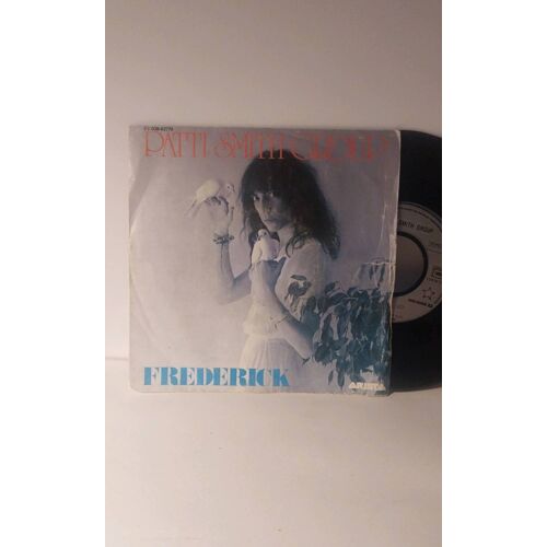 45t Patti Smith Frederick