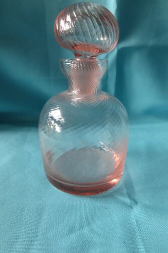 Ancien Flacon Rose Torsadé Vide