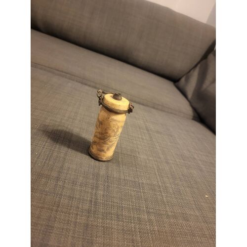 Ancienne Pipe A Eau Asiatique En Os