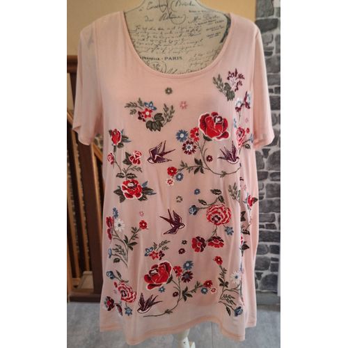 Tee-Shirt Rose En Voile Brodé De Fleurs Et D'Oiseaux