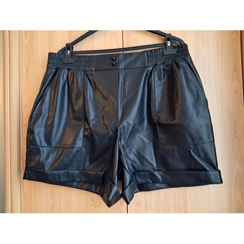 Short Taille 50 Simili Cuir Noir Kiabi