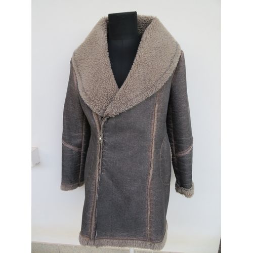 Manteau Aspect Faux Cuir Taille 40