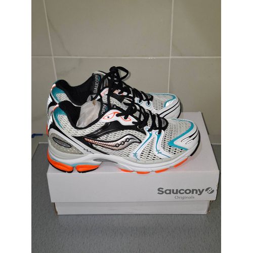 Saucony