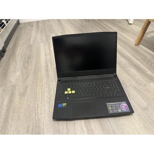 MSI Crosshair 15 ¿ i7-12650H / RTX 4070 / 32 Go RAM / SSD 2 To / 240 Hz