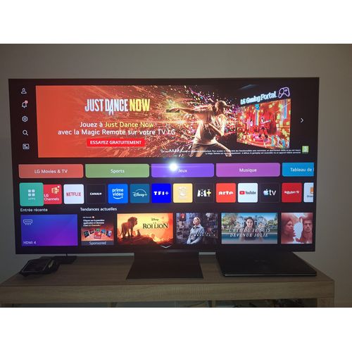Tv qled LG 164 cm sous garantie avec facture achetée le 28/04/2025