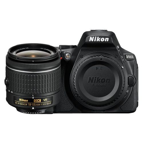 NIKON D5600 + 18-55 VR + 70-300 AF-P VR + Sac + SD 4Go
