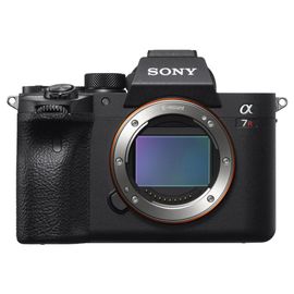 Sony ALPHA 7R IV + SEL FE 28-70 mm f/3,5-5,6 OSS | Garantie 2 ans