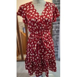 Robe Fluide Rouge Et Écru Avec Sa Ceinture Assortie