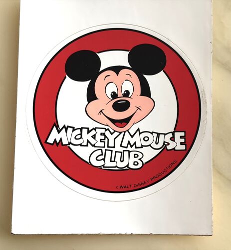 Sticker Autocolant Disney Mickey Walt Disney Productions