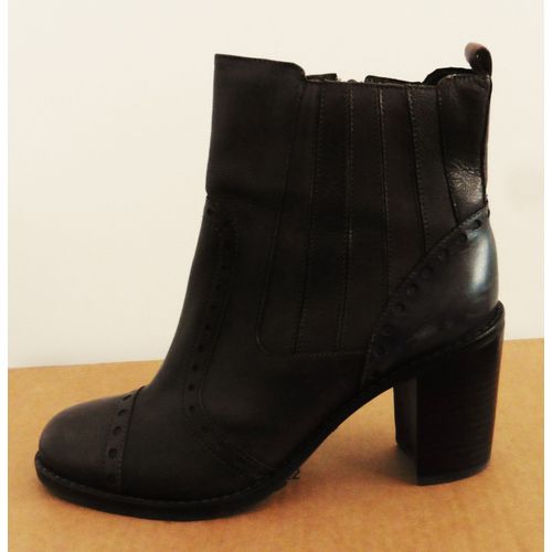 Bottines. Boots Cuir Marron. Clarks. Pointure 38 1/2