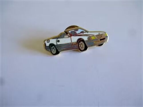 Pins Automobile Mercedes Cabriolet / Signé Arthus Bertrand Base Dorée