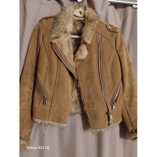 Veste En Fausse Fourrure Zara Trafaluc - Taille M - Occasion Très Bon état
