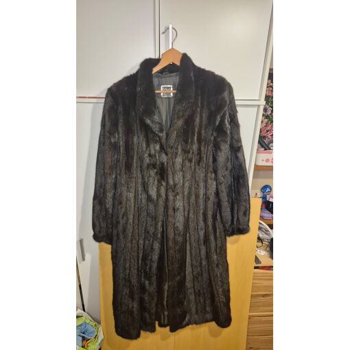 Manteau Long En Vison Vintage Taille 38 - Coupe Classique Marron, Très Bon état (petite Réparation)