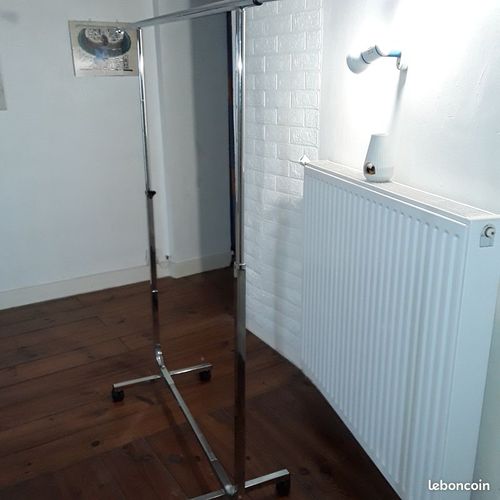 Portants professionnels en inox.