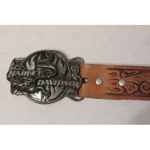Ceinture Cuir Harley Davidson Avec Une Boucle Métallique Représentant Un Dragon, Longueur 87 Cms. Made In Usa