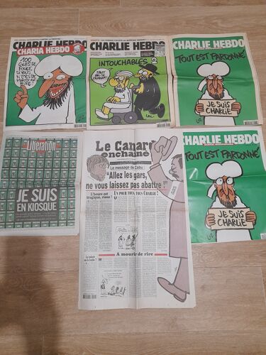 Lot Charlie Hebdo : Charia Hebdo, Intouchables 2, Tout Est Pardonné (En Double Exemplaire)