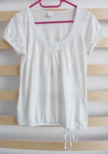 T-Shirt Blanc Et Noeud. Camaïeu. Taille 38
