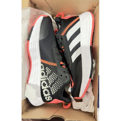 Chaussures Adidas Basketball Ownthegame 2.0 K Pour Fille, Taille 38. Couleur Rose/Noire/Blanche.
