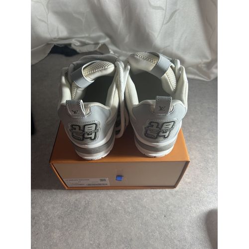 Louis Vuitton Skate  Taille 43