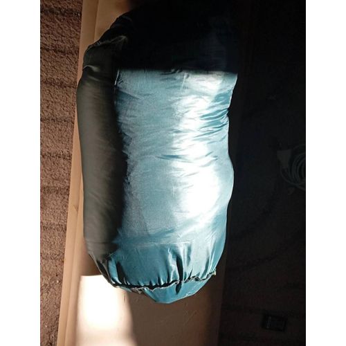 Sac De Couchage Condor 300+ En Bon État. Utilisé Mais Propre Et Fonctionnel, Idéal Pour Le Camping Ou Les Voyages. Pas De Déchirures Ni De Dommages Importants.