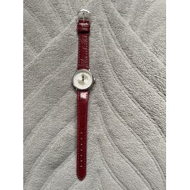 Montre Pour Femme De Marque Lip Neuve, Jamais Porté