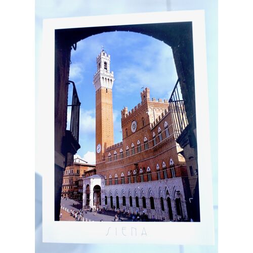 Carte Postale Animée Sienne. Palazzo Del Comune. Toscane . Italie. 16,4 Cm X 12 Cm