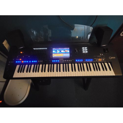 Vend Clavier Yamaha Genos, Très Peu Servi