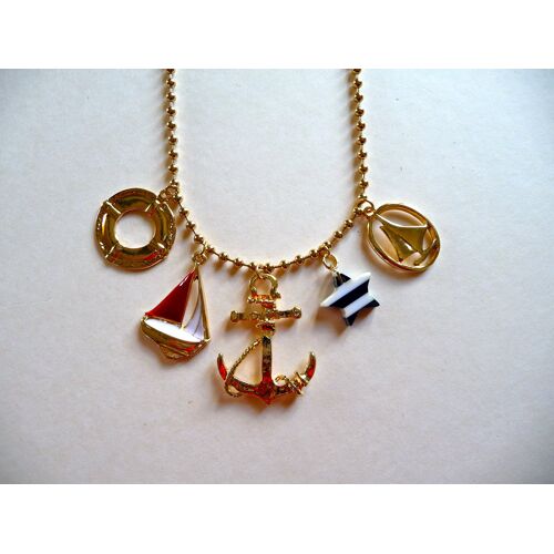 Collier Sautoir A Breloques Sur Le Theme De La Mer Neuf