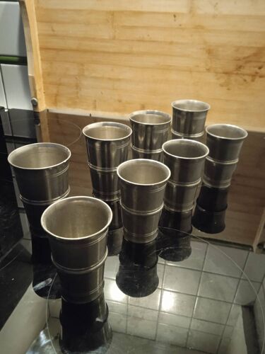 8 Gobelets Étain Fin Suisse À 95%,Fabriquant Sig,Suisse