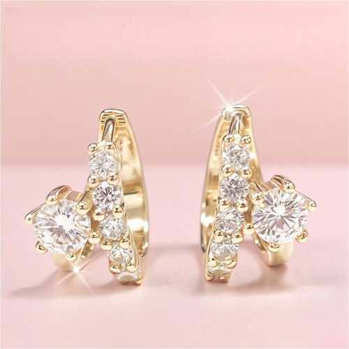 Une Paire De Boucles D'oreilles Rondes En Argent 925 Avec Moissanite Pour Hommes Et Femmes, Parfaites Pour Un Usage Quotidien, Les Mariages, Les Banquets, Les Bals, Les Fêtes Et Les Célébrations.