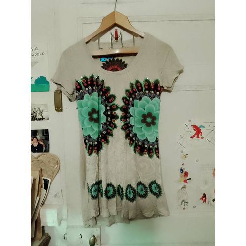 Tee Shirt Gris Clair Motifs Colorés 36 S Desigual.