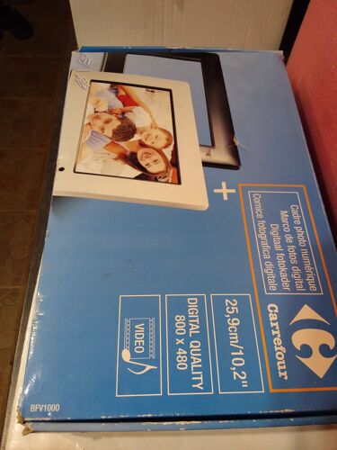 Cadre photo numérique bfv1000 carrefour