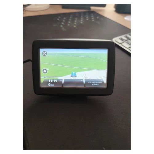 GPS autonome Tomtom Start - fixation par ventouse