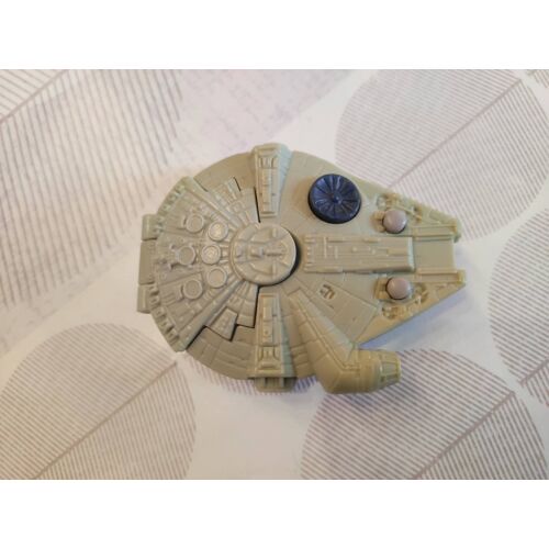 Vaisseau Star Wars Faucon Millenium