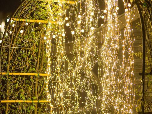 200 Led Lumières Solaires En Cascade Pour La Décoration De Jardin Et D'extérieur