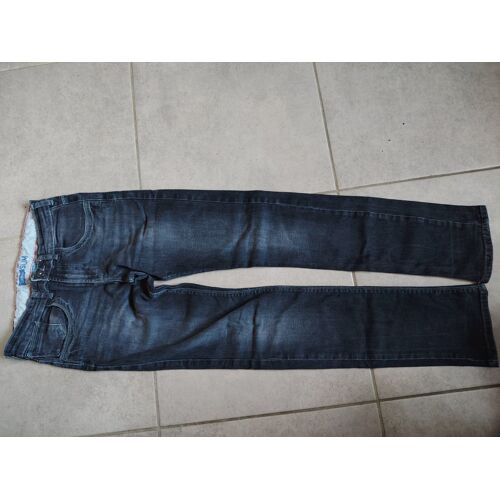 Jean Taille 14 Ans