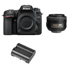 Nikon D7500 + AF-S DX NIKKOR 35mm Kit d'appareil-photo SLR 20,9 MP CMOS 5568 x 3712 Noir