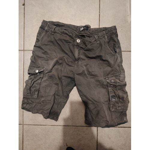 Short Homme Taille 48