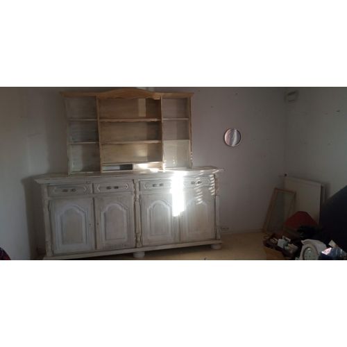 meuble en chene massif restauré repeint en blanc cérusé