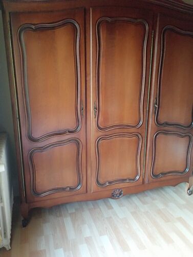Armoire chambre 3 portes merisier avec 2 chevets