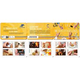 Carnet 12 Timbres Marianne L'engagée - Lettre Verte - Couverture Election Le Plus Beau Timbre De L Annee 2022