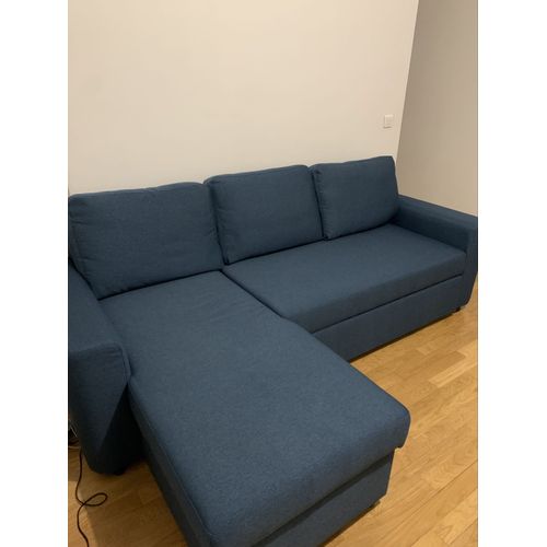 Canapé MADE.COM Aidian, canapé d’angle convertible avec compartiment de rangement, tissu bleu royal