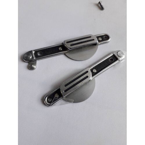 FIXATION SUPPORT POUR COURROIE ROLLEIFLEX