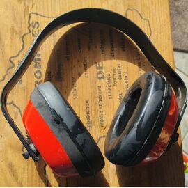 Casque antibruit à arceau réglable
