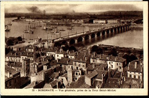 Carte Postale N°32 Bordeaux, Vue Générale, Prise De La Tour Saint-Michel, 1949