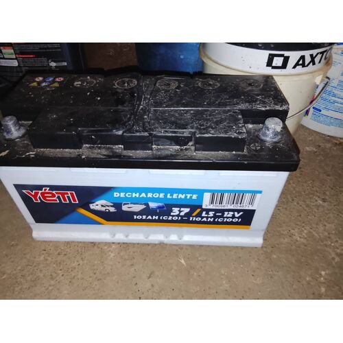 Batterie A Décharge Lente 12 Volts 105 / 110 Ah Pour Caravane, Camping Car, Bateau, Panneaux Solaires