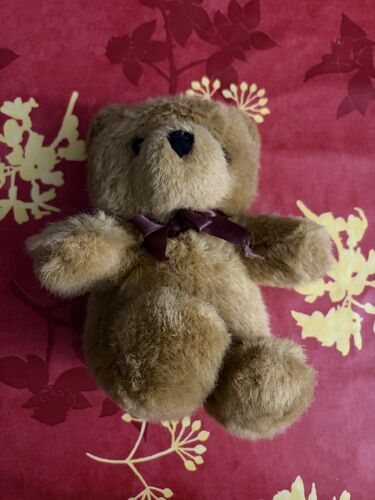 Ourson En Peluche Marron Avec N?ud Satiné
