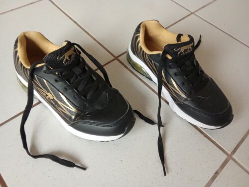 Baskets Airness Noires Et Dorées Taille 37 Très Bon État